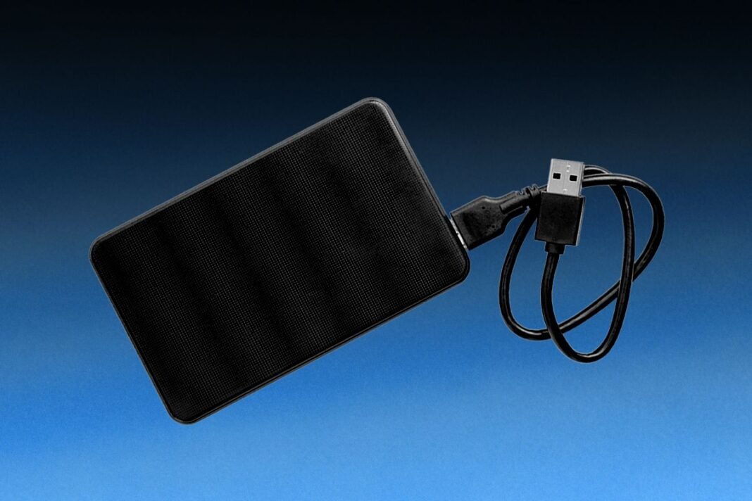 Backup Files and Your Entire Digital Life (2026): Hard Drives, Cloud-Based Tools, and Tips