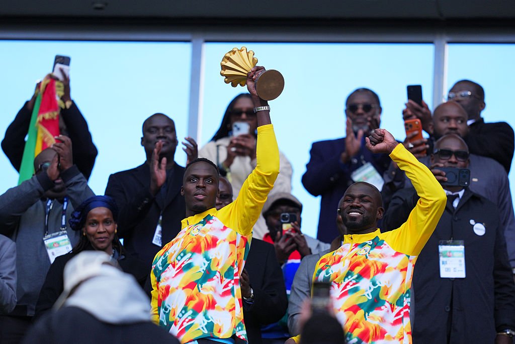 Edouard Mendy lifts AFCON trophy
