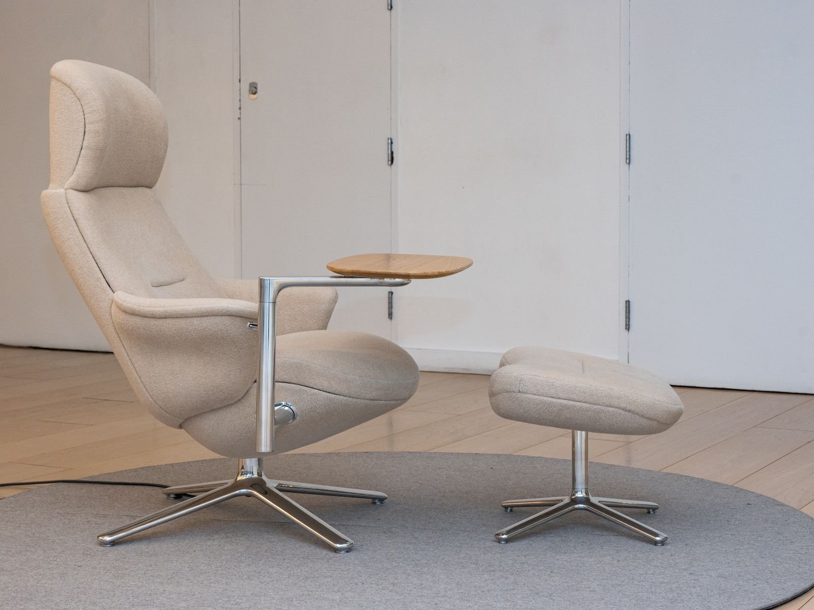 Humanscale Diffrient Lounge Chair