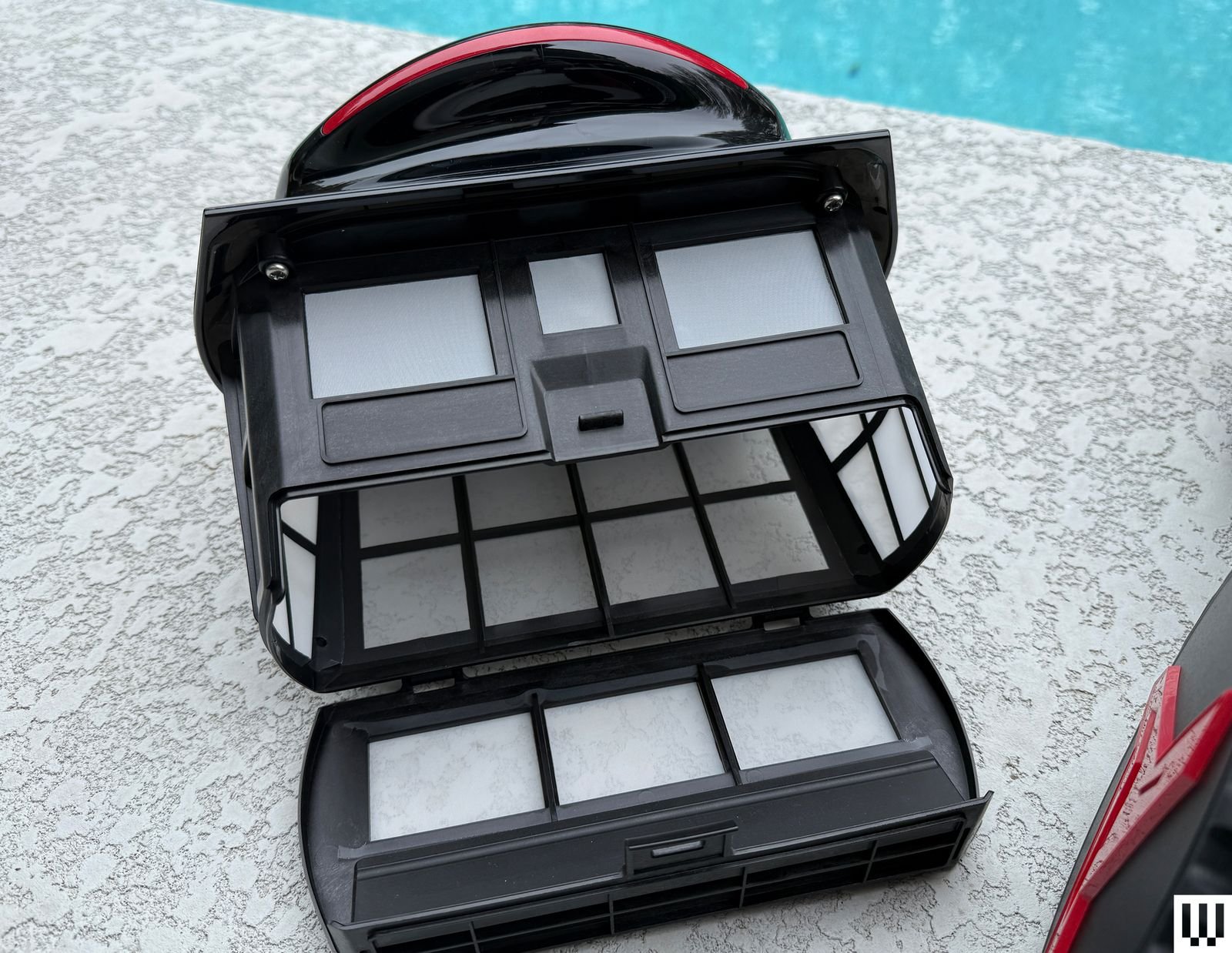iGarden filter basket close-up