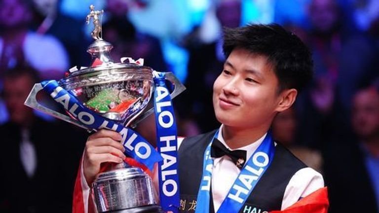 Zhao Xintong celebrating his win at the World Snooker championship