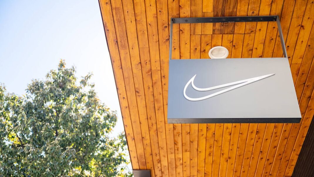 Nike shares fall 9% on weak outlook, expected 20% sales decline in China