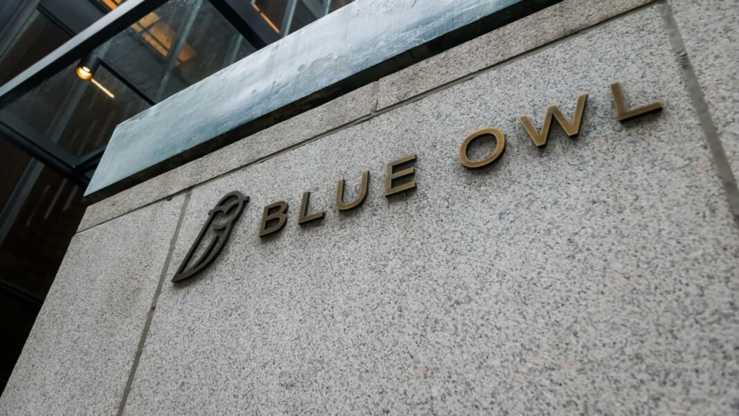 Blue Owl Imposes 5% Redemption Cap on Private Credit Fund as Withdrawal Requests Soar