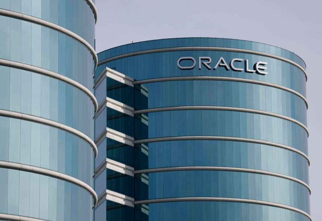 Oracle Layoffs Ignite Heartfelt Reactions Across LinkedIn