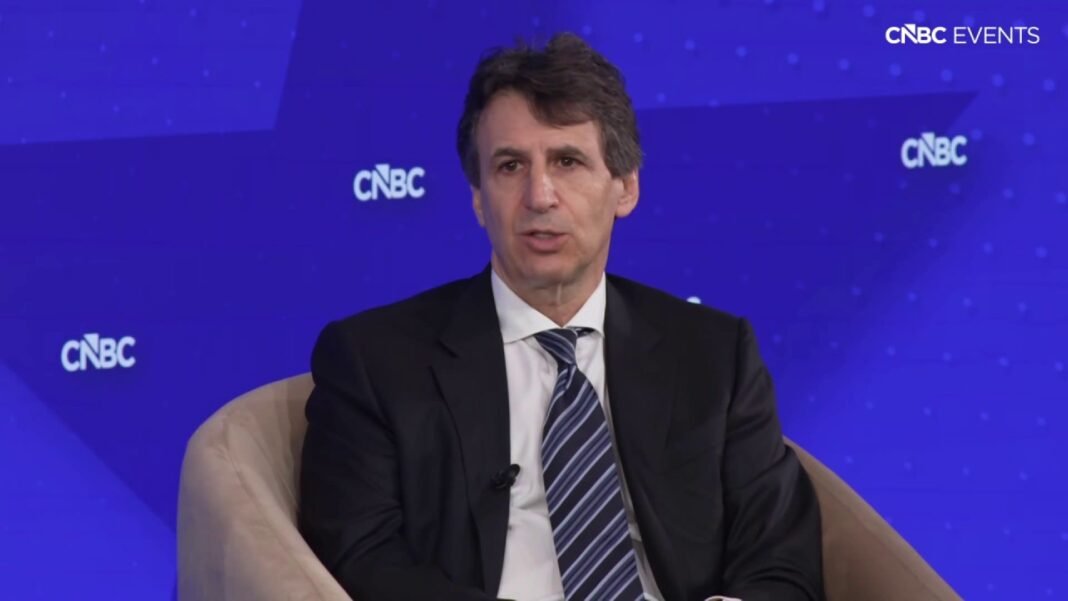 Apollo CEO Marc Rowan Issues Urgent Warning to Lenders Battling Private Credit Fund Redemptions