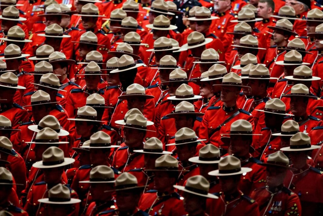 Mounties, border officers and cyber spies shut out of early retirement incentive