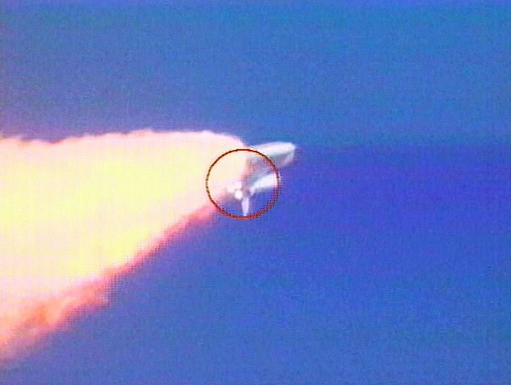 Damage sustained by shuttle columbia wing before disintegration