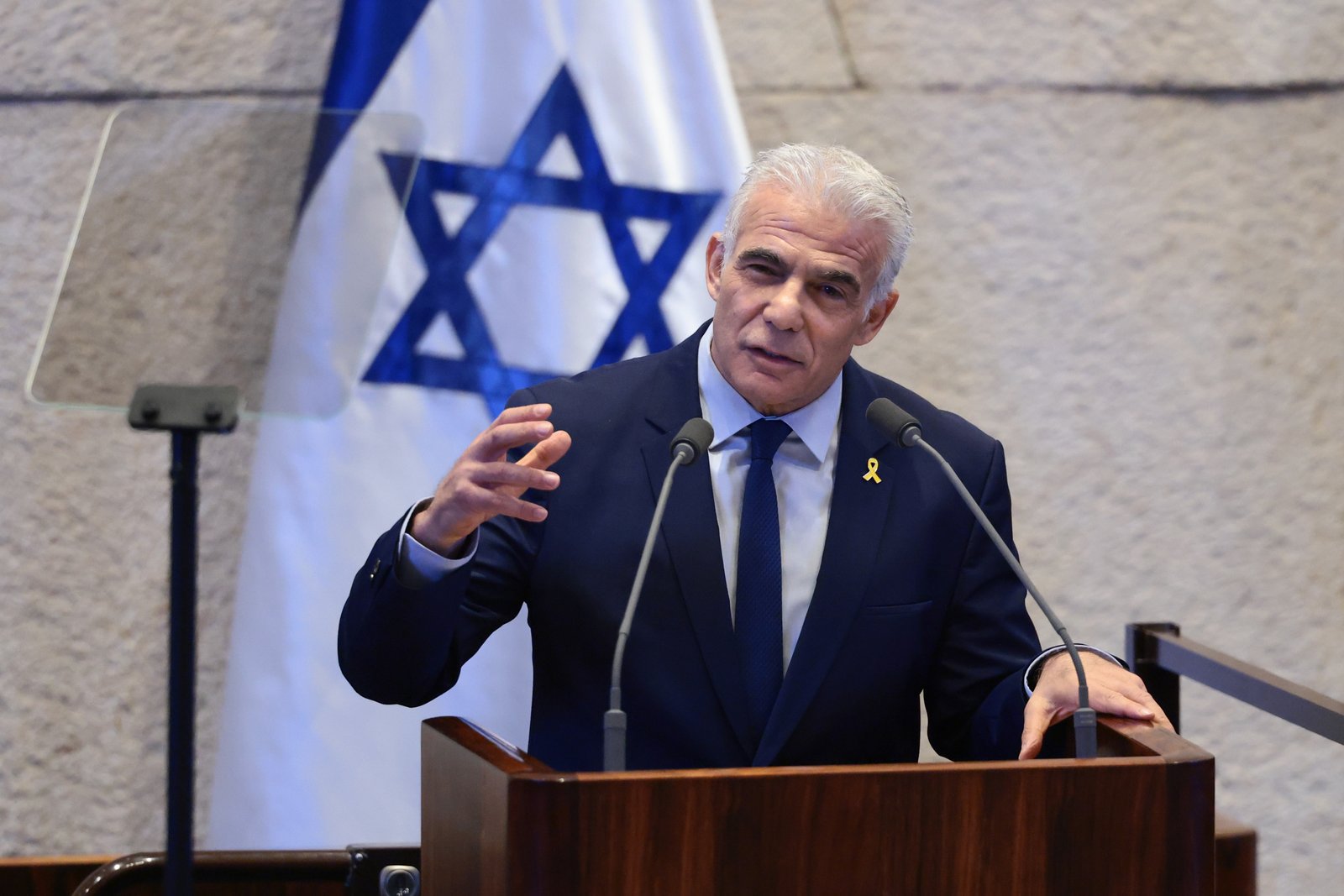 Israeli opposition leader Yair Lapid addresses parliament