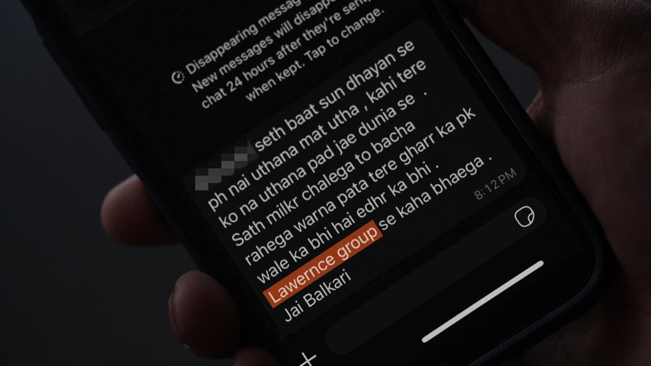 Threatening text message written using Romanized Hindi language characters
