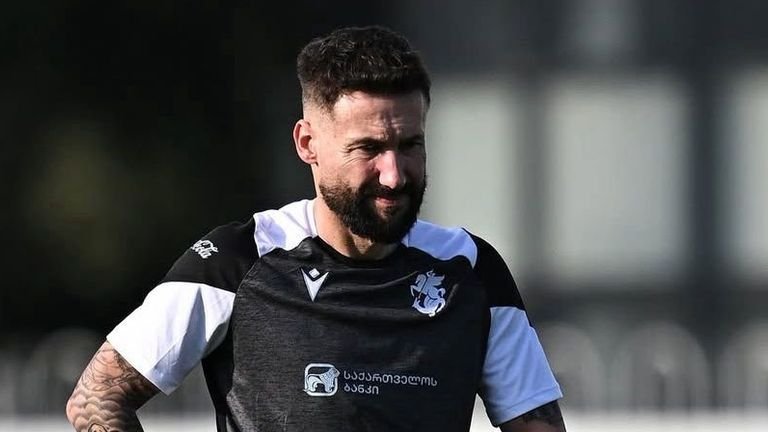 David Webb discussing tactics during Georgia tenure