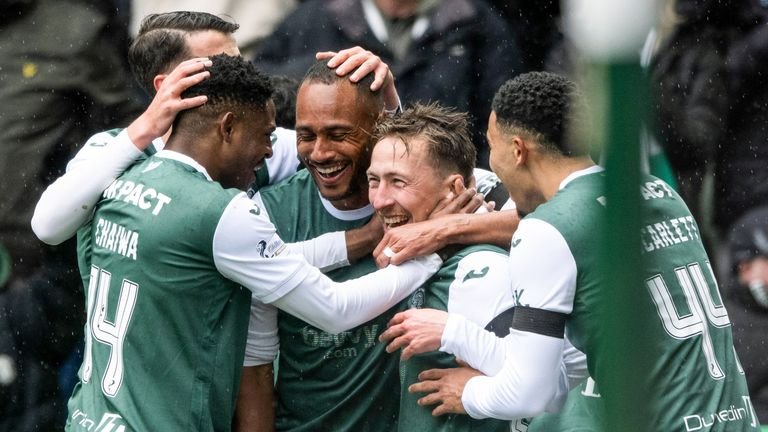 Felix Passlack celebrates his second goal during Hibernian's win