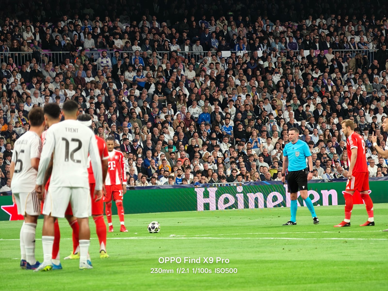 Michael Olise poised over ball for Bayern Munich vs Real Madrid