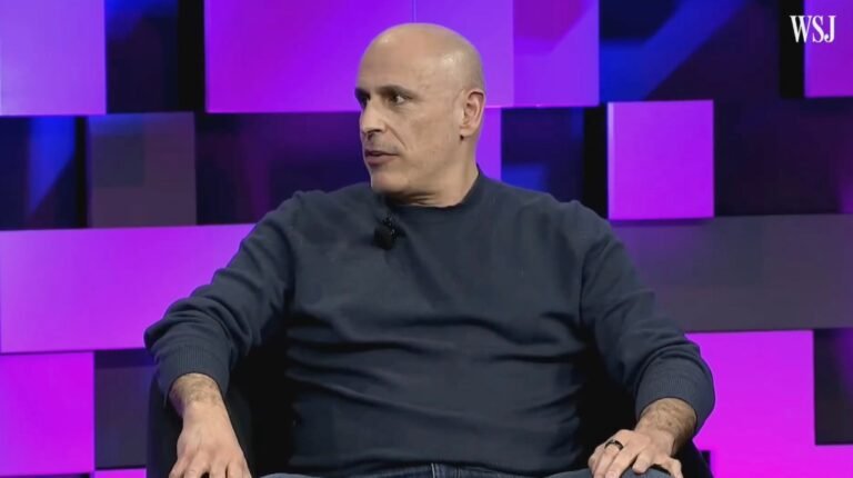 Marc Lore Predicts AI Will Soon Empower Anyone to Open Their Own Restaurant

Marc Lore Foresees a Future Where AI Lets Anyone Launch Their Own Restaurant with Ease