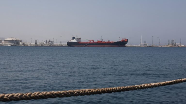 Oil Prices Soar as U.S.-Iran Tensions Escalate and Strait of Hormuz Faces New Threats