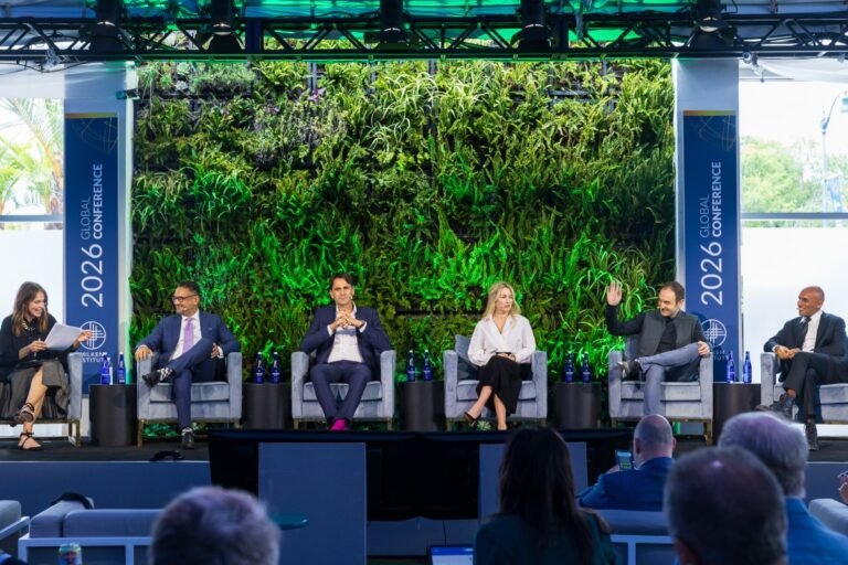Five AI Economy Pioneers Expose the Cracks Threatening the Future