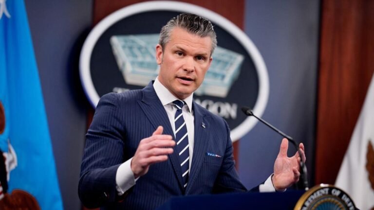 U.S. UFO Files Revealed: Rogan and Skeptics Point to Iran and Epstein Distractions Behind the Buzz