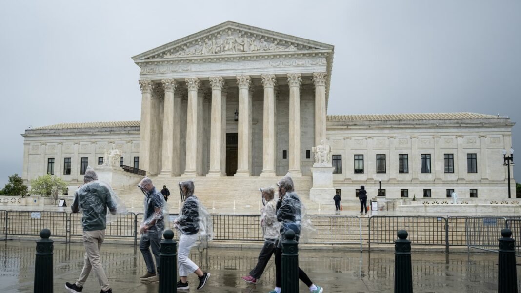 Supreme Court clears way for Alabama Republicans to pursue new voting map