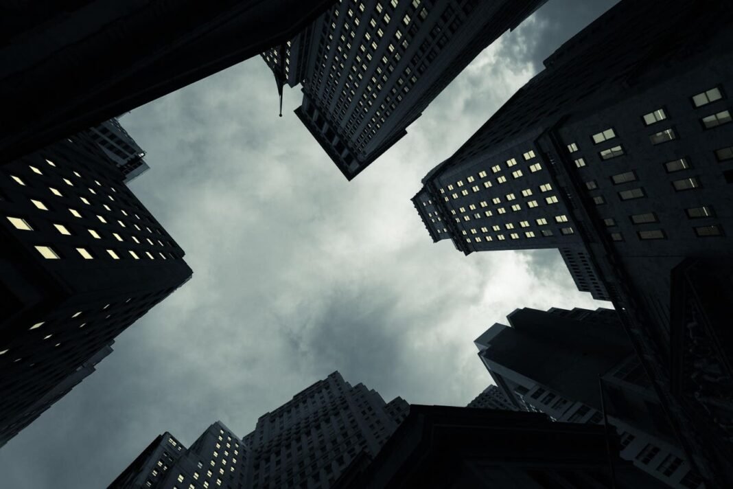 Banks Under Siege: Navigating the Double Threat of Soaring Inflation and Rising Defaults