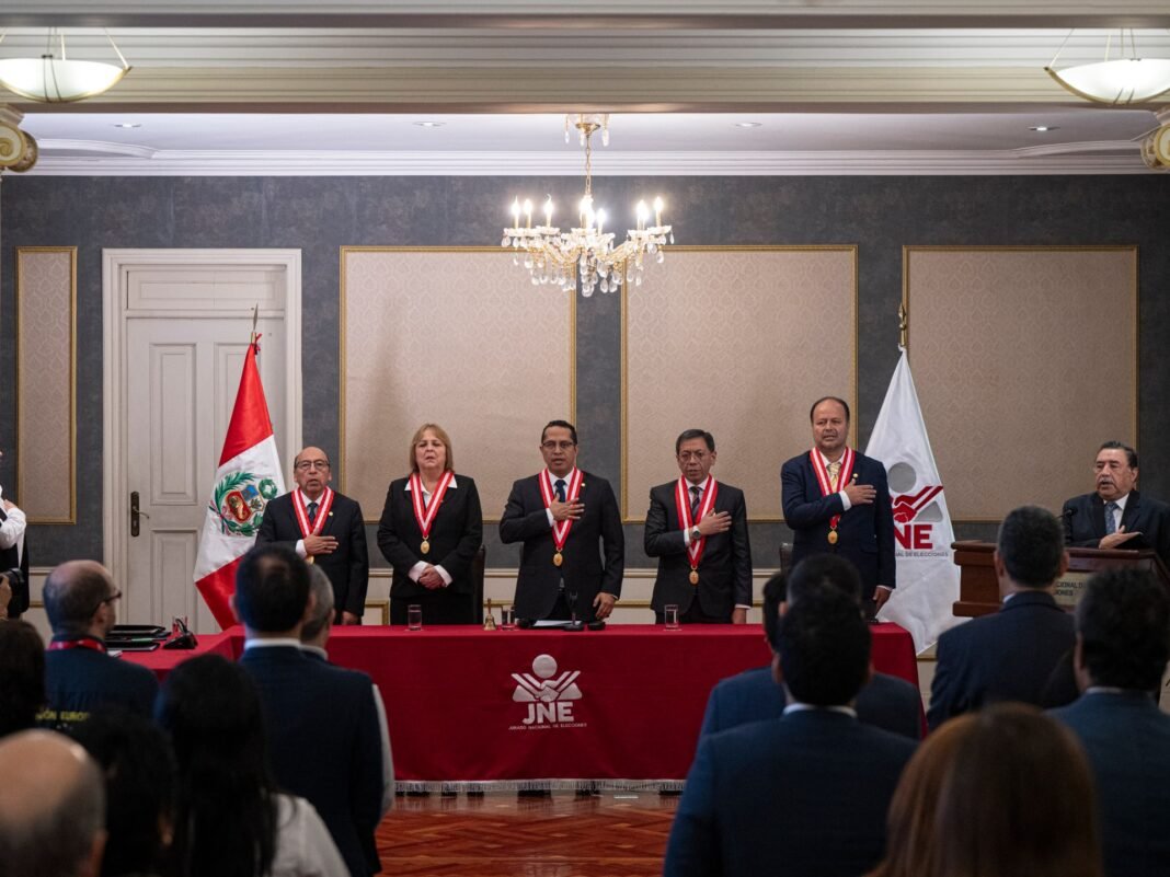 Peruvian Authorities Confirm Fujimori and Sanchez Set for Thrilling High-Stakes Runoff Clash