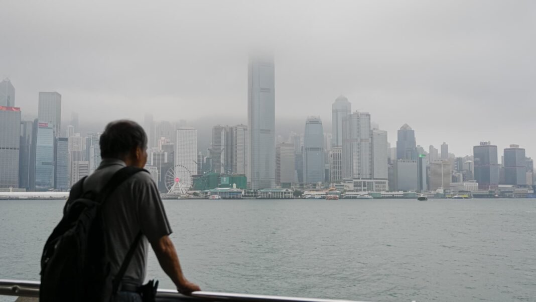 Asia-Pacific Markets Tumble as Trump’s Iran Warning Ignites Fresh Oil Supply Fears