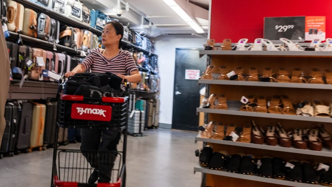 American Eagle CEO-Backed Startup Takes Flight, Achieves Unicorn Status in Thrilling Funding Round