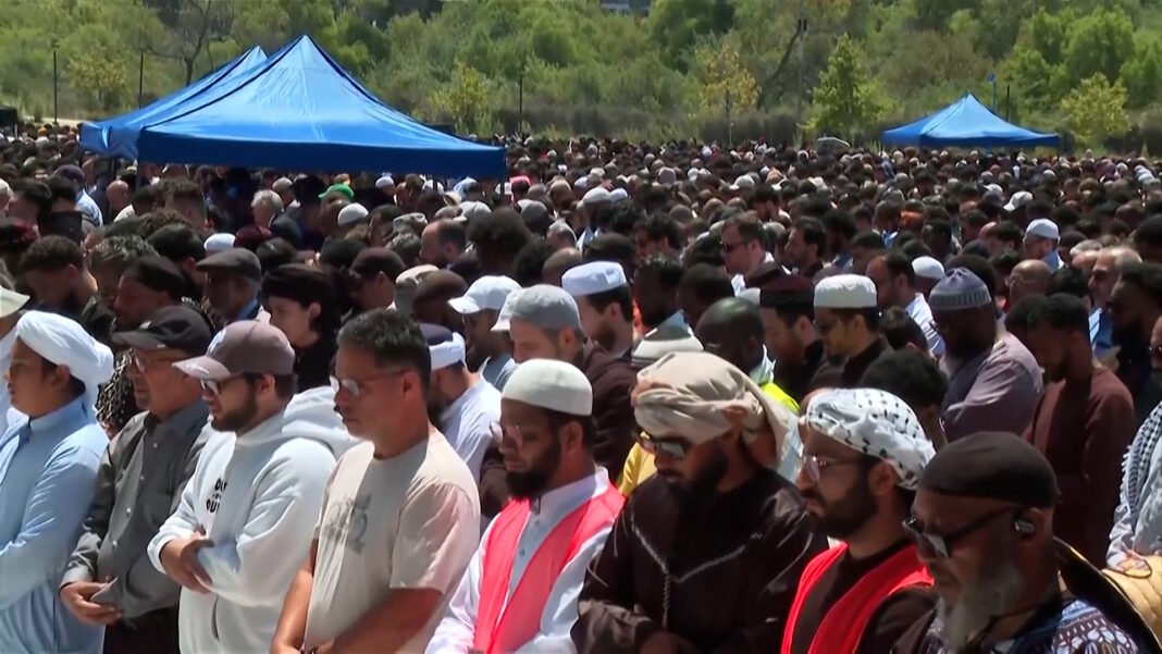 Thousands Unite in Heartfelt San Diego Mosque Funeral Prayers to Honor Victims