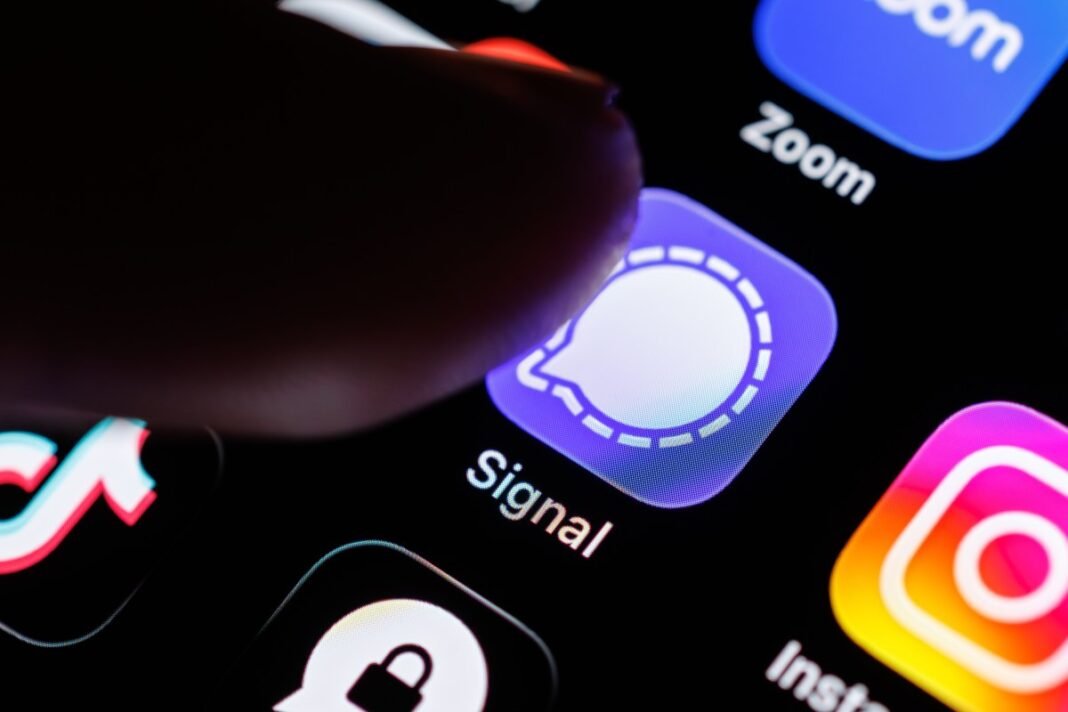 Urgent Alert: Hackers Unleash New Phishing Attack Targeting Signal Users’ Backups-Protect Yourself Now!