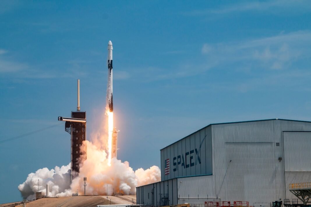 SpaceX Lands $6.45B Space Force Deal, Turbocharging Momentum Ahead of IPO