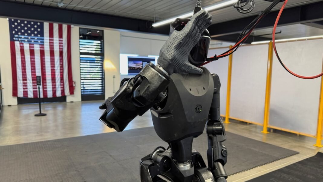 This Trump-linked startup plans to put humanoid robots in the military