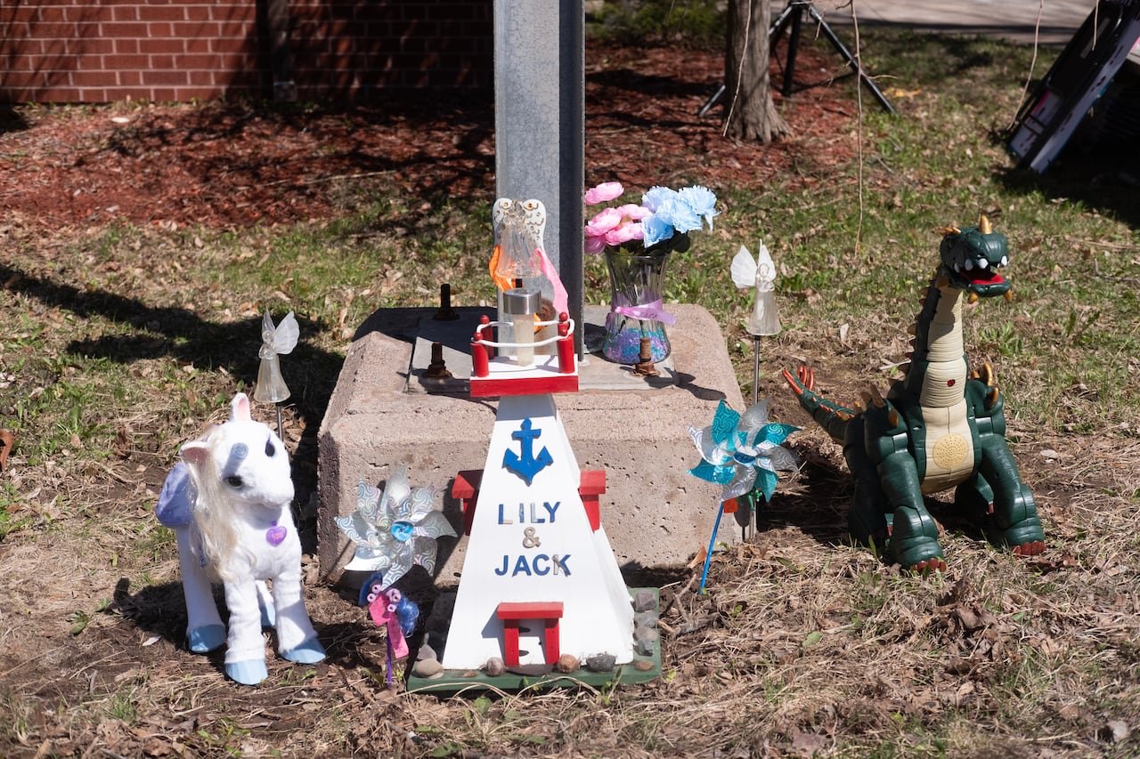 memorial items left outside Stellarton RCMP detachment