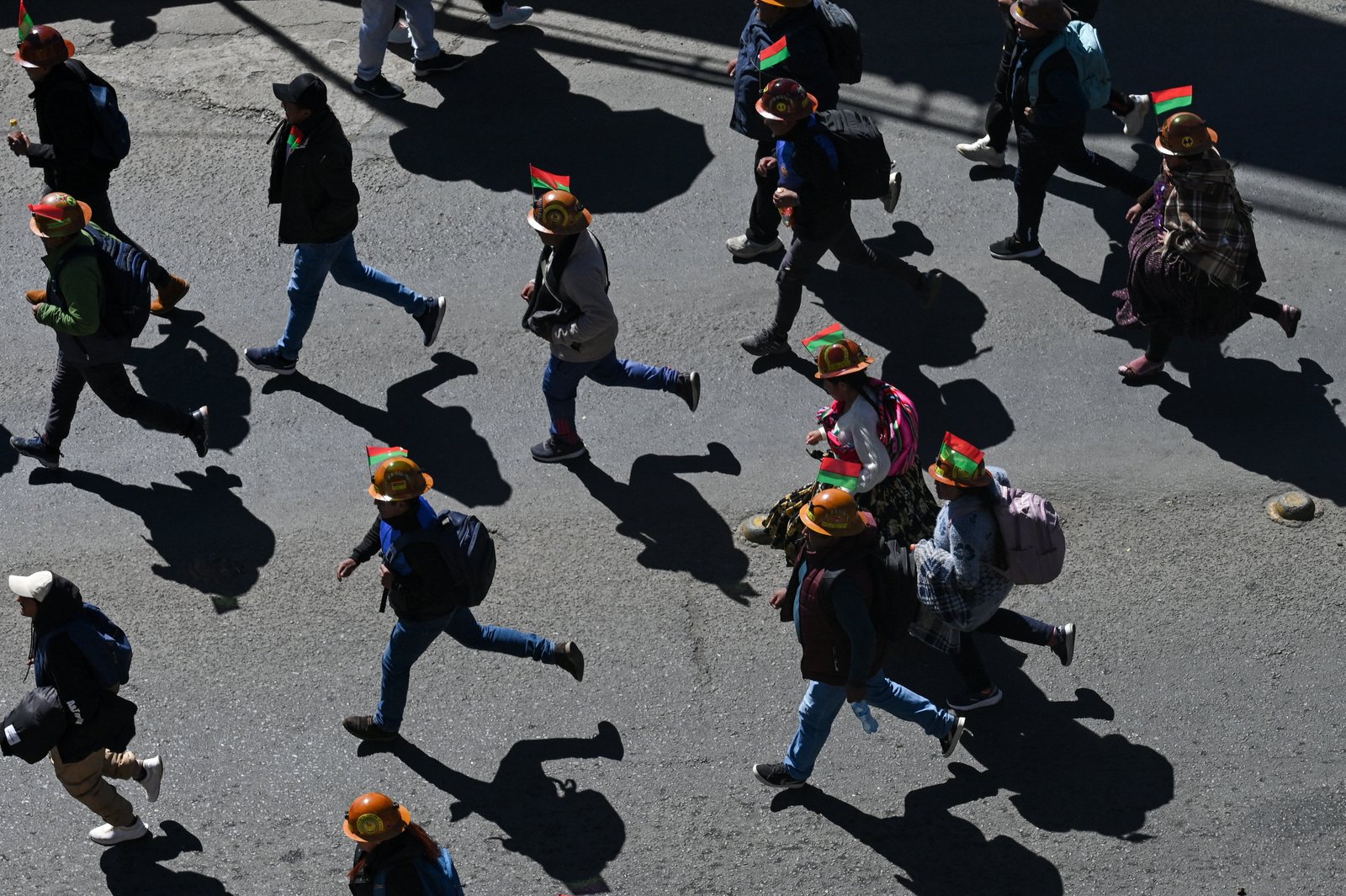 Mining union protesters rally against President Rodrigo Paz's governance during economic crisis in La paz