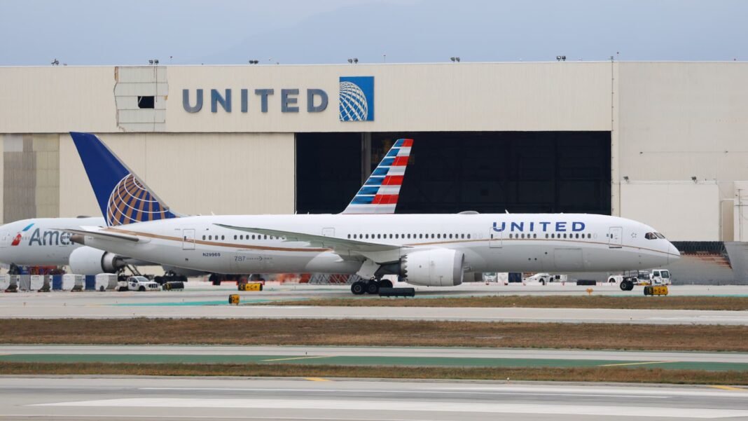 United CEO Shrugs Off Airline Merger Concerns After American’s Rejection: ‘No Cause for Alarm