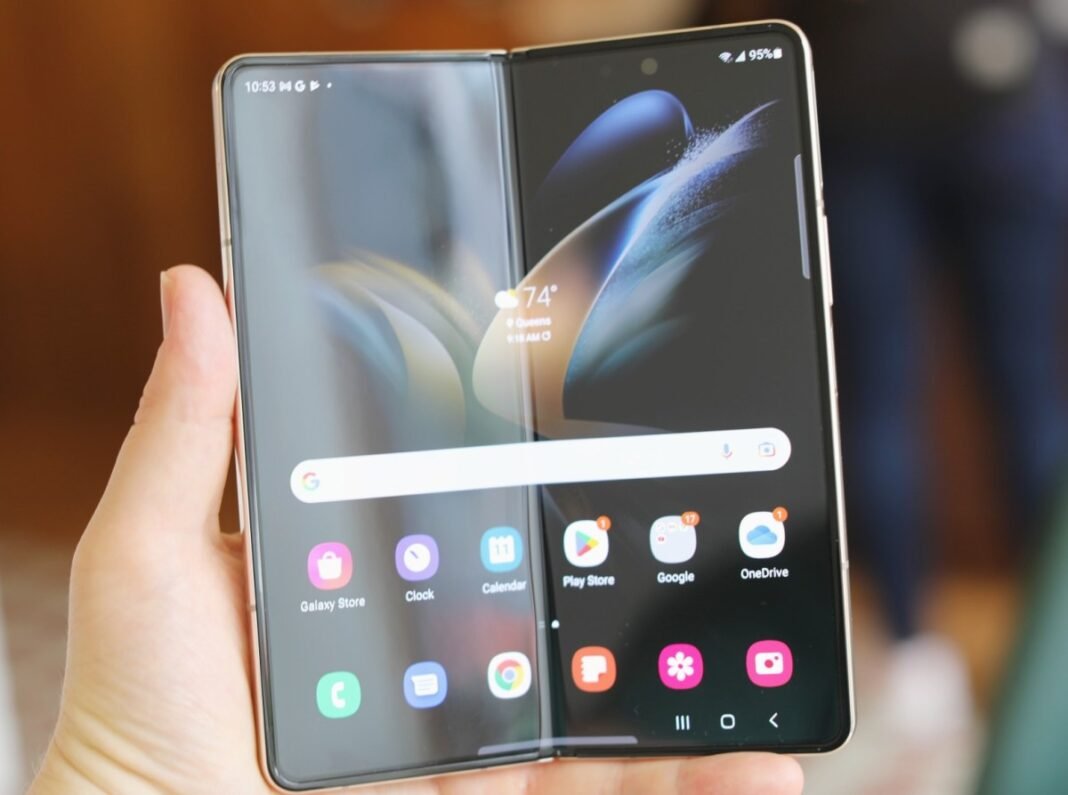 Get Ready: Apple’s Revolutionary Foldable iPhone Could Arrive Sooner Than Expected!