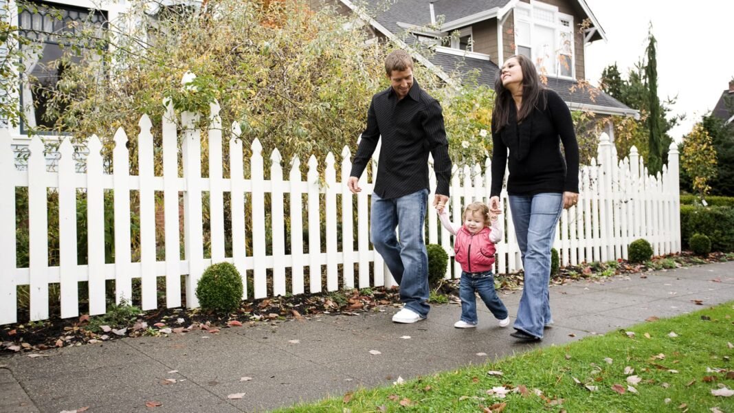 More Than Half of U.S. Adults Say the American Dream Is Fading, CNBC Survey Reveals