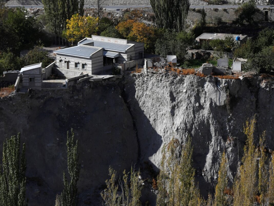 Pakistan Raises Nationwide Alarm: Brace for Torrential Rains and Rising Flood Threats!