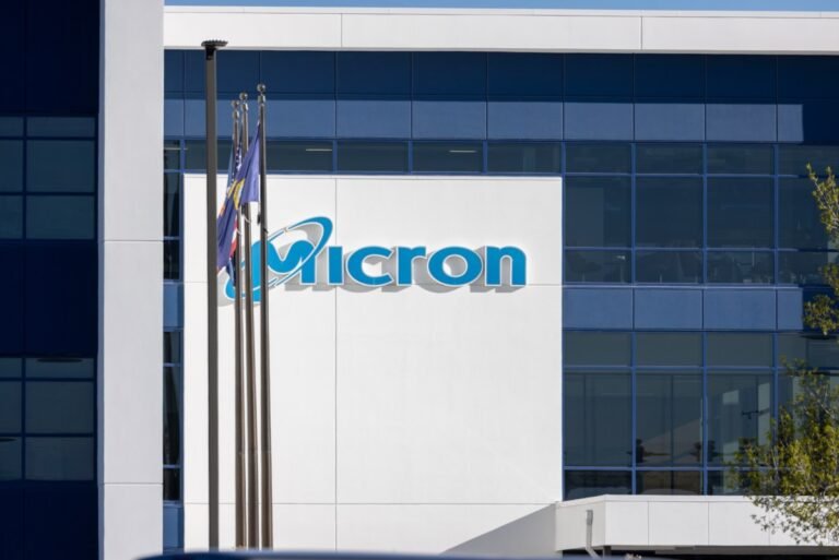 How This US Company Is Cashing In on the Memory Chip Shortage