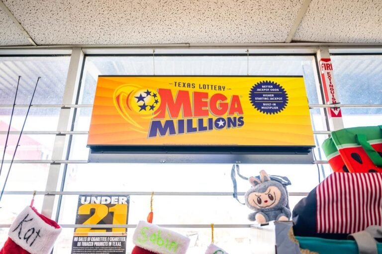 Mega Millions Jackpot Explodes to $489 Million – Find Out How Big the Winner’s Payday Could Be!