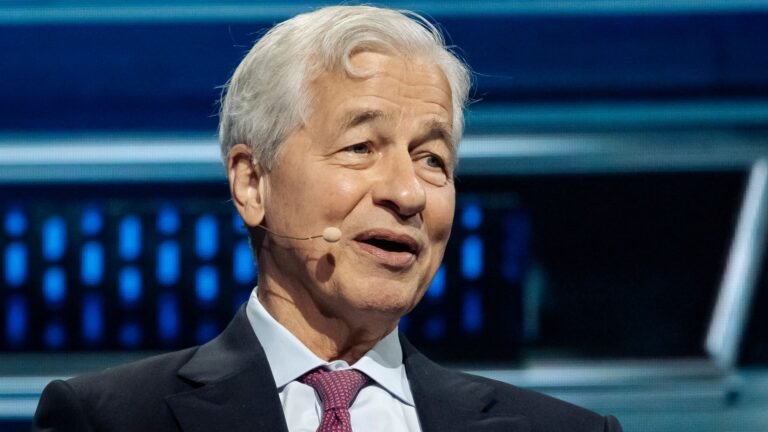 JPMorgan Unveils Massive $50 Billion Buyback While Goldman Sachs Raises Dividends After Fed Stress Test