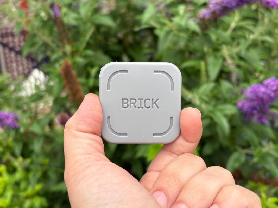 Ditch Your Devices: How Using a Brick Can Help You Slash Screen Time!