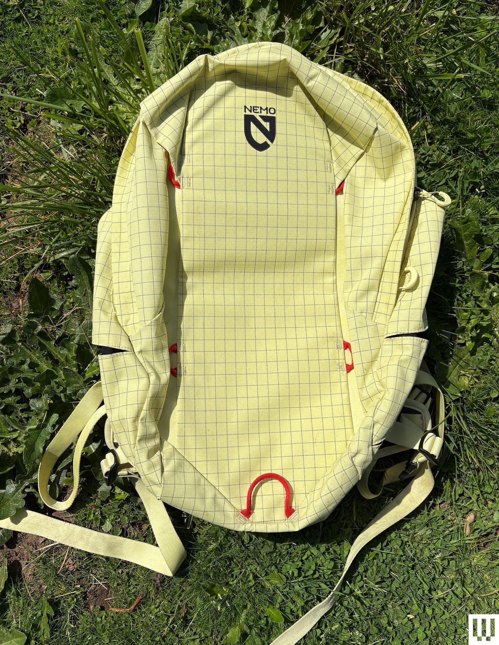 Nemo Resolve daypack on trail