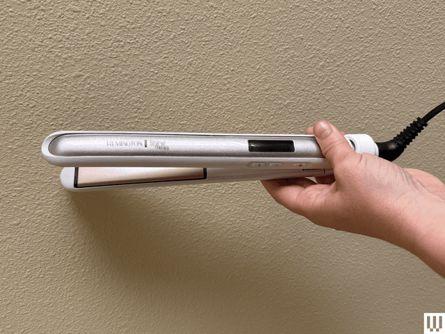 Remington Shine Therapy Hair Straightener