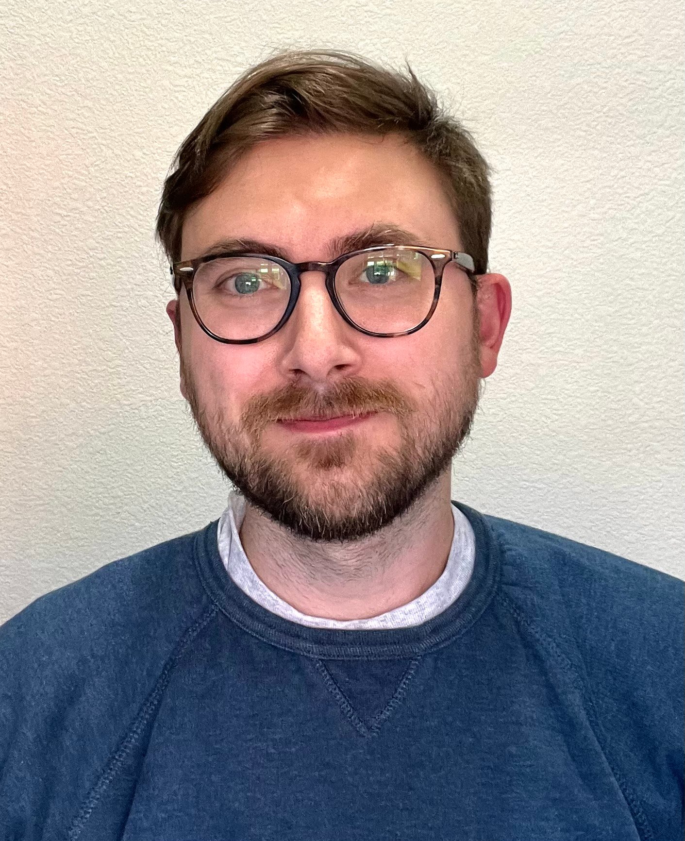 Autonomous Vehicle Operating in Urban Habitat