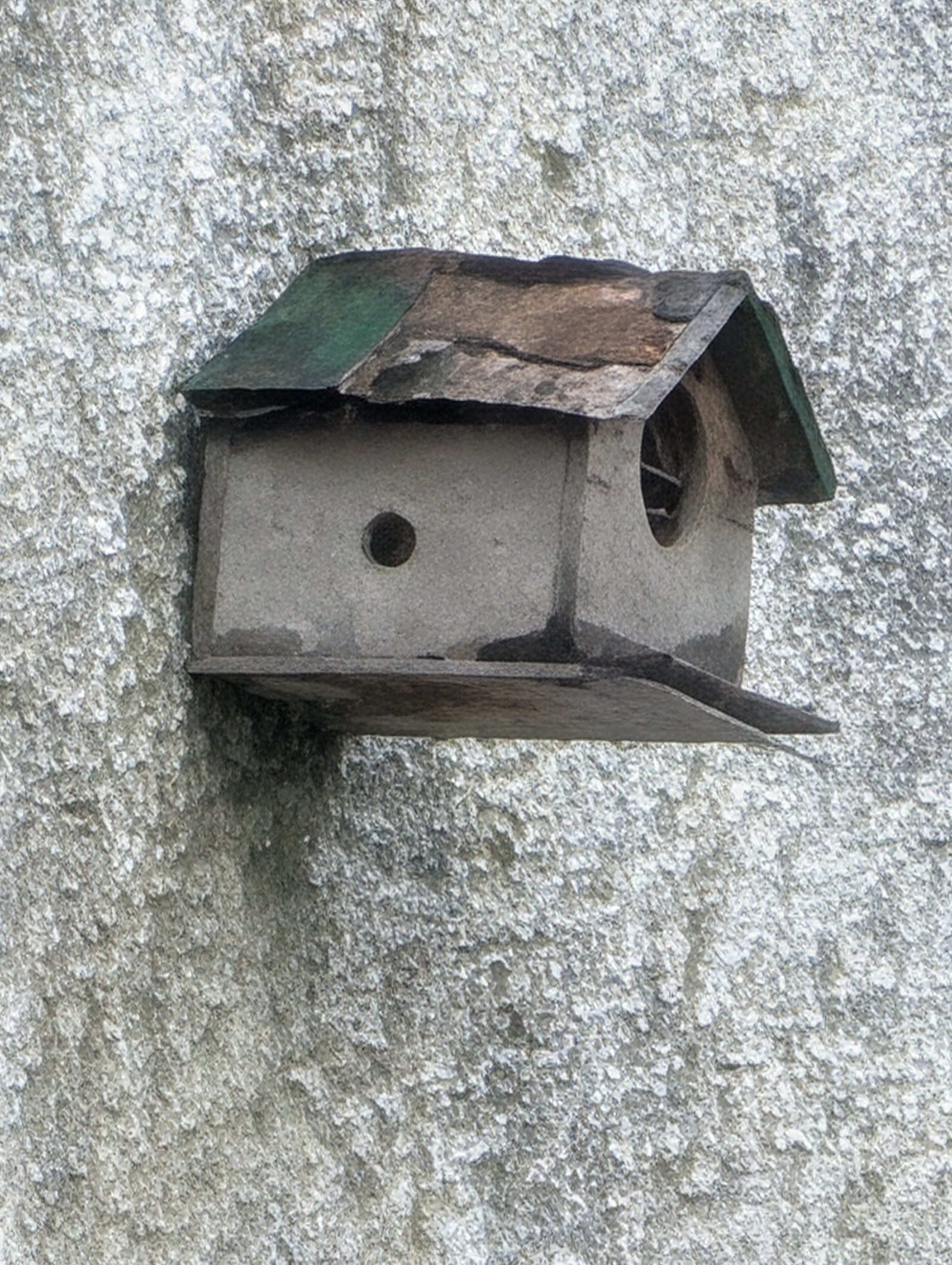 Pixel phone demonstrating super zoom capability