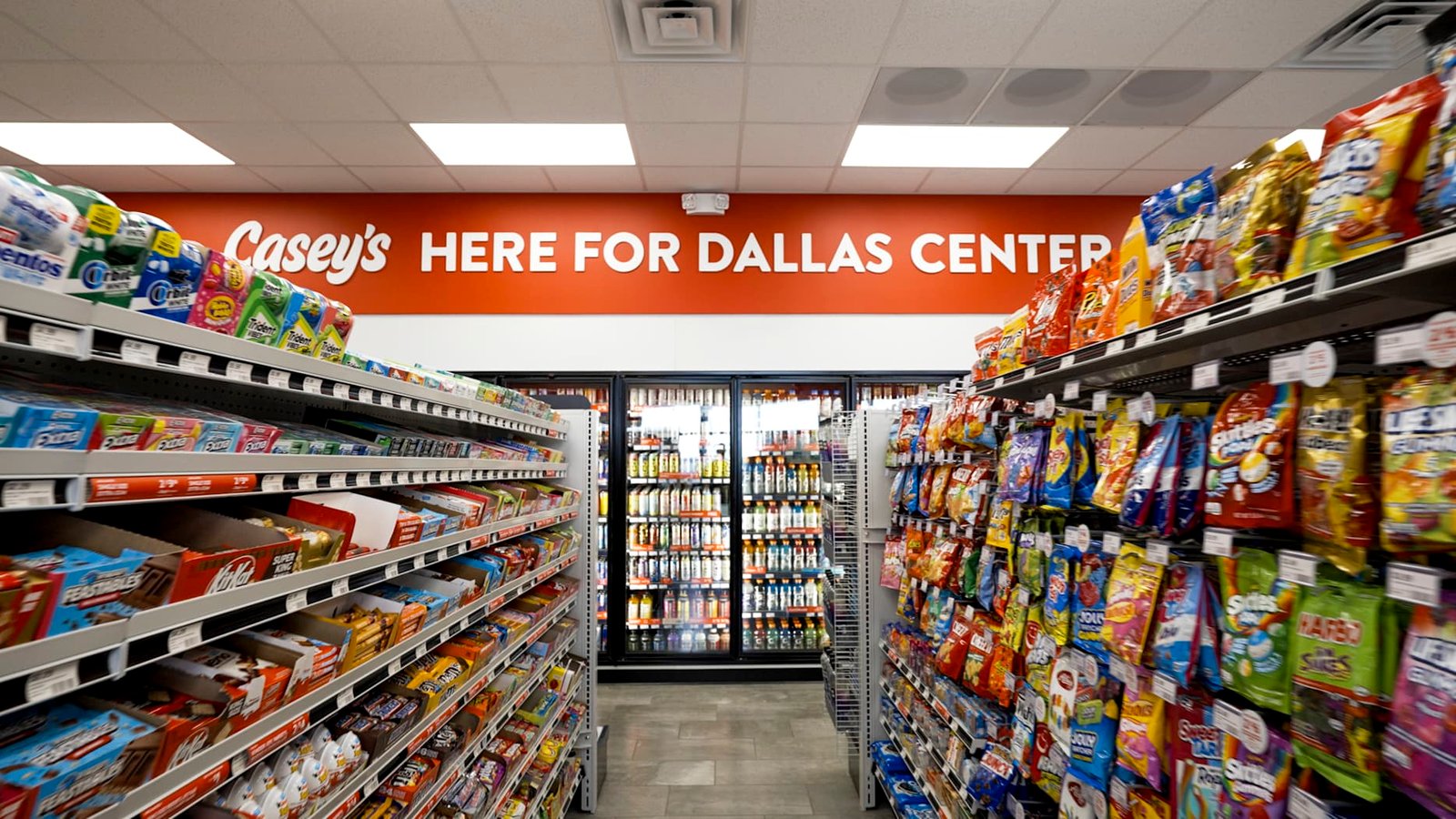Casey's General Store exterior signage