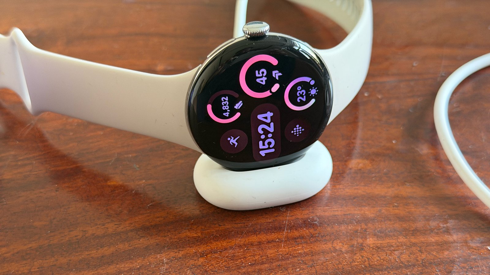 Google Pixel Watch 4 displaying fitness stats